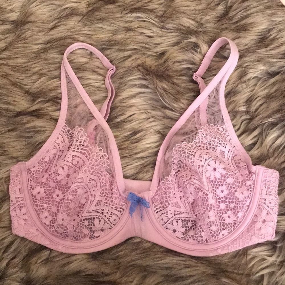 Victoria’s Secret bra